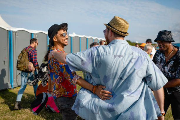 Best Best portable toilet rental  in Mill Bay, AK